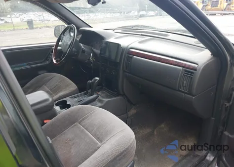 2000 Jeep Grand Cherokee Laredo z USA, uszkodzony, nr VIN 1J4GW48S4YC207182